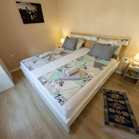 Kaldrma 招待所 4*